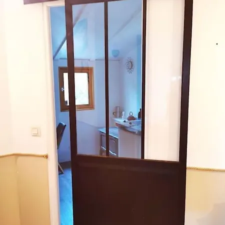 Entre Ventoux Et Luberon, Appartement Dans Maison. Malemort-du-Comtat Exterior photo